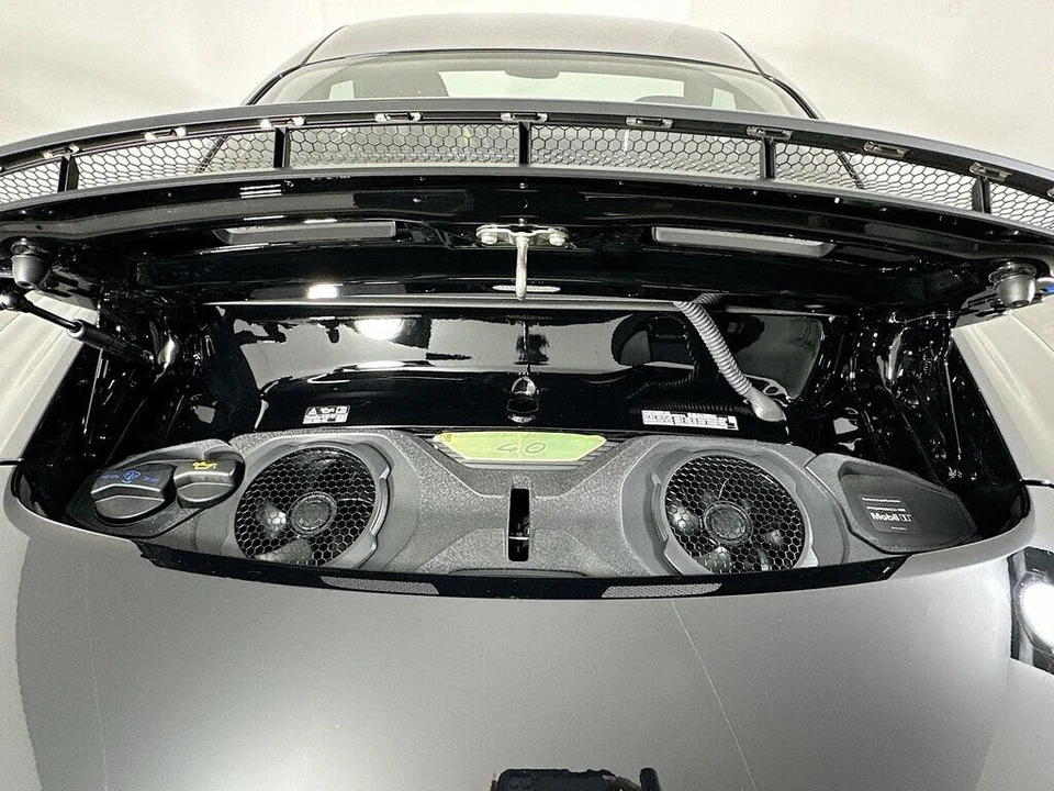 2026 Porsche 992 GT3 - Image 26 of 31