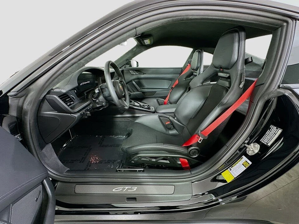 2026 Porsche 992 GT3 - Image 5 of 31