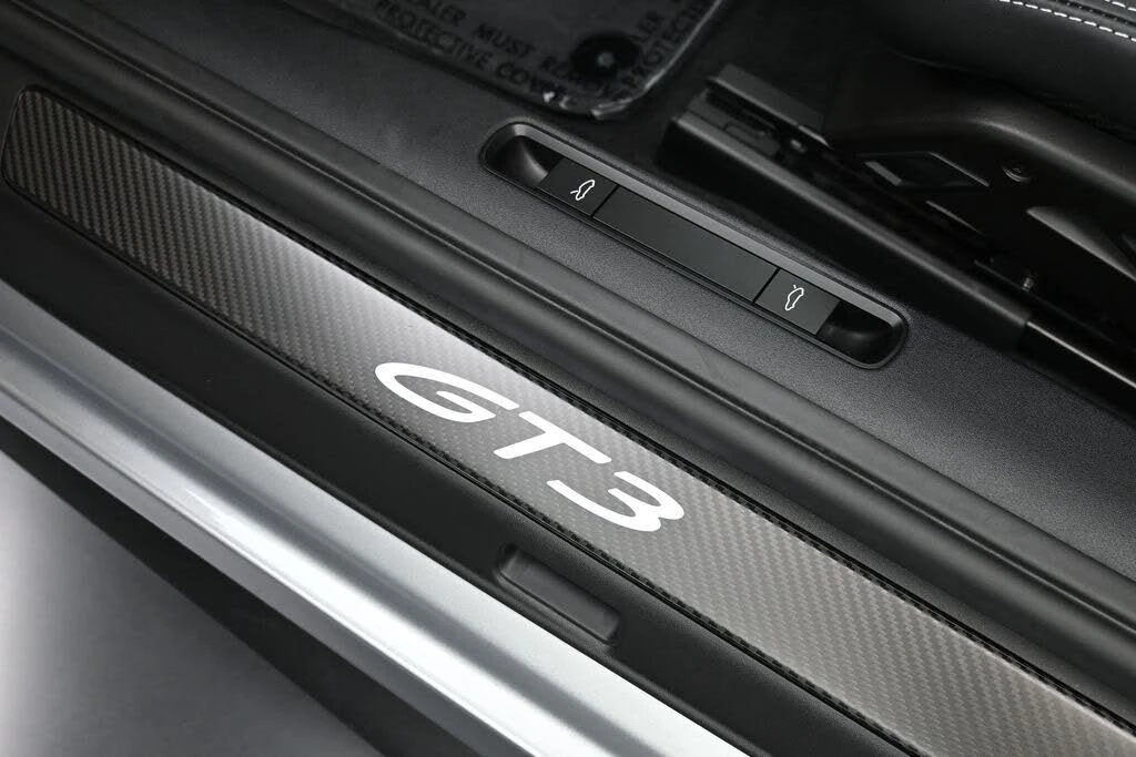 2026 Porsche 992 GT3 - Image 29 of 31