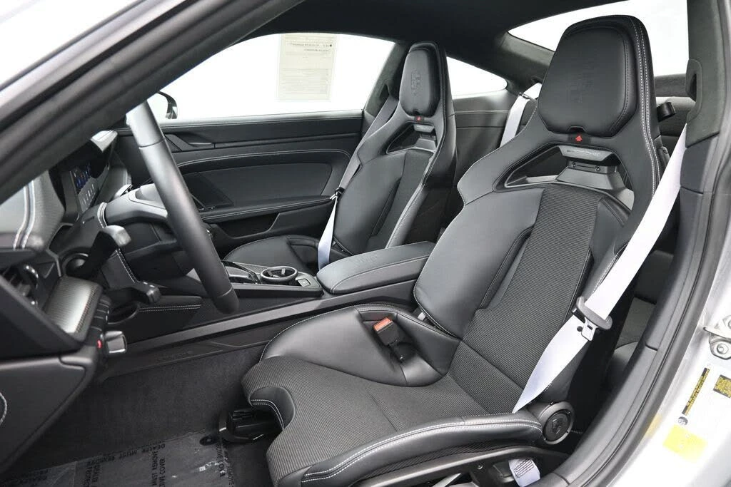 2026 Porsche 992 GT3 - Image 5 of 31