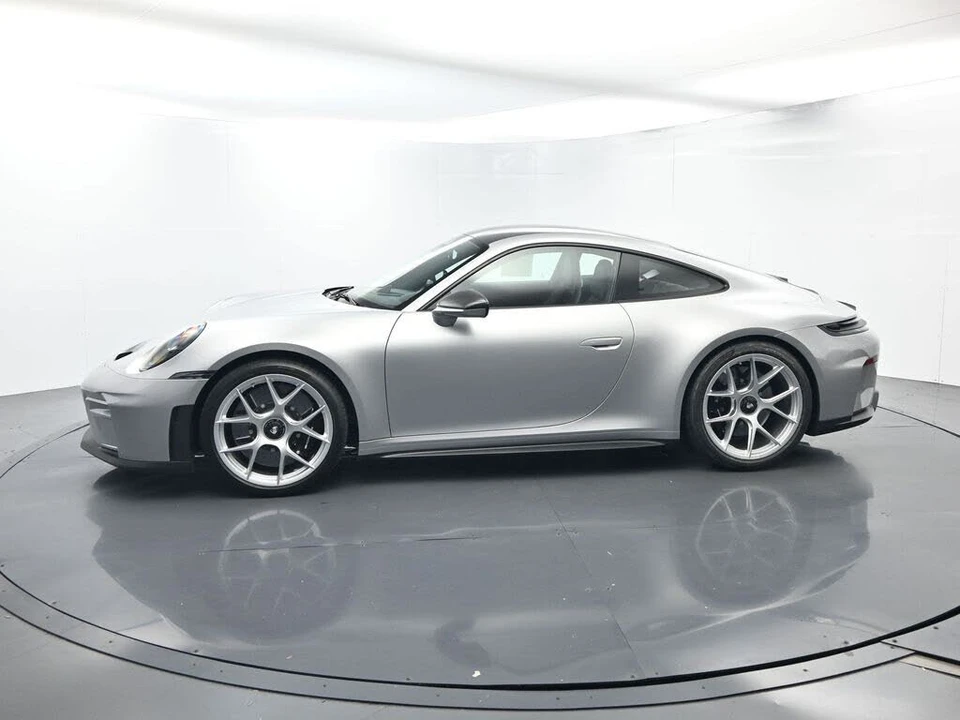 2026 Porsche 992 GT3 - Image 2 of 31