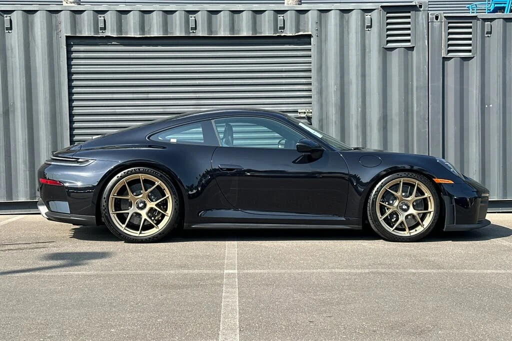 2026 Porsche 992 GT3 - Image 9 of 28