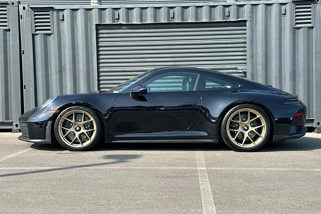 2026 Porsche 992 GT3 - Image 2 of 28