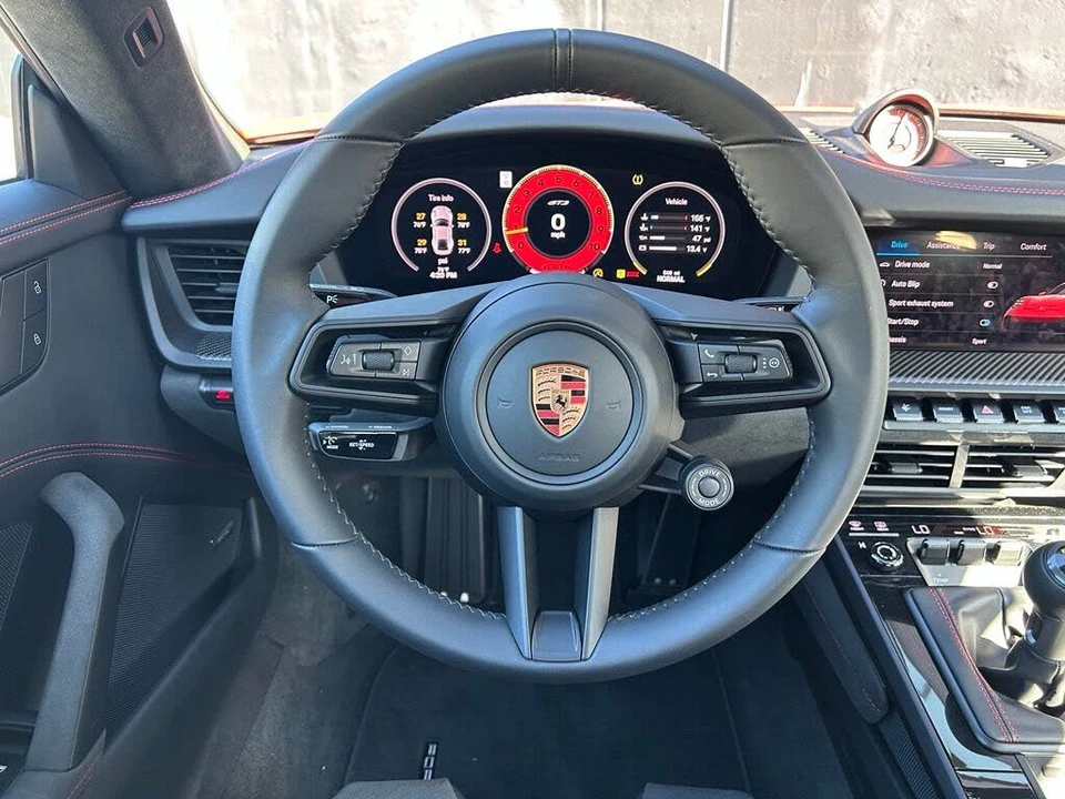 2026 Porsche 992 GT3 - Image 25 of 31
