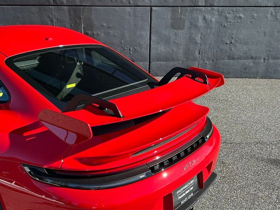 2026 Porsche 992 GT3 - Image 16 of 31