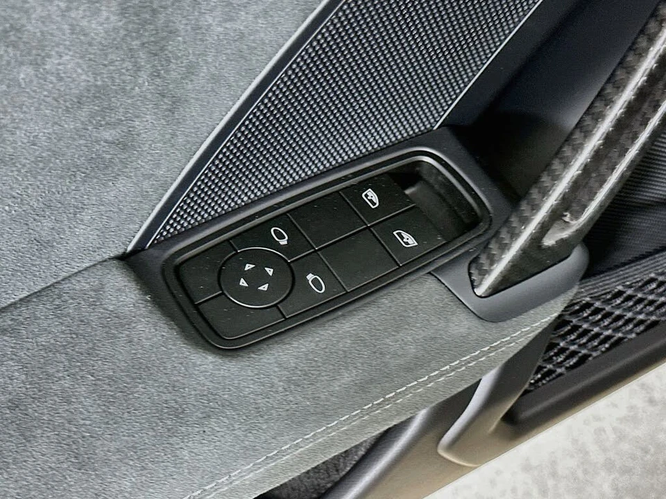 2026 Porsche 992 GT3 - Image 16 of 31