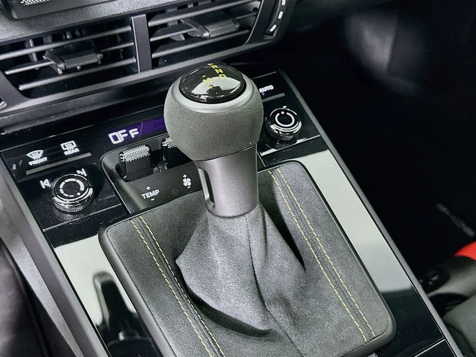 2026 Porsche 992 GT3 - Image 27 of 31