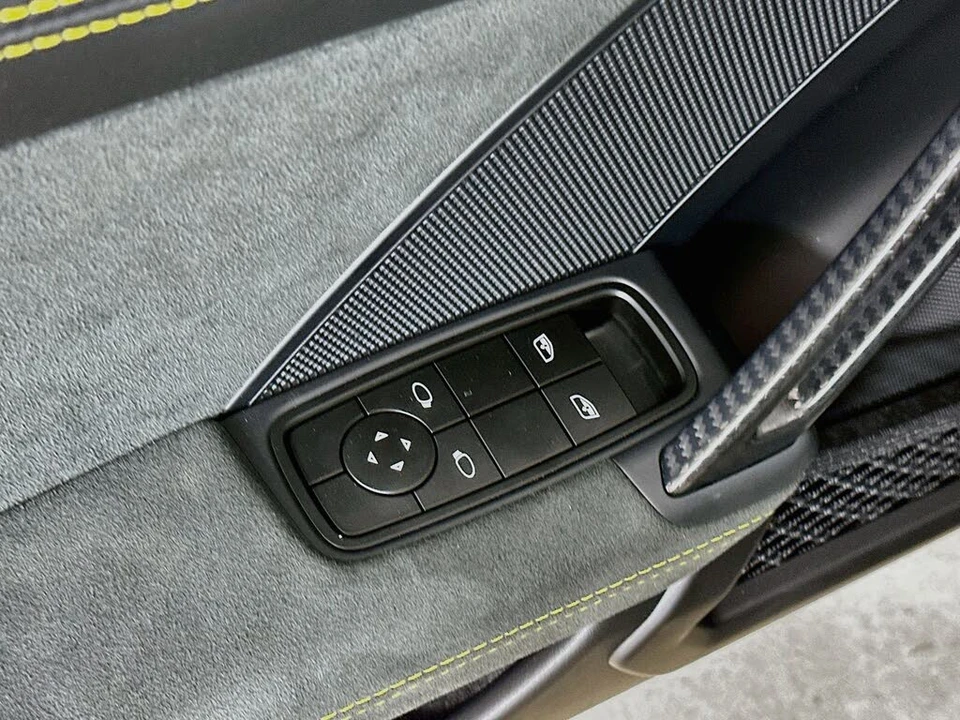 2026 Porsche 992 GT3 - Image 16 of 31