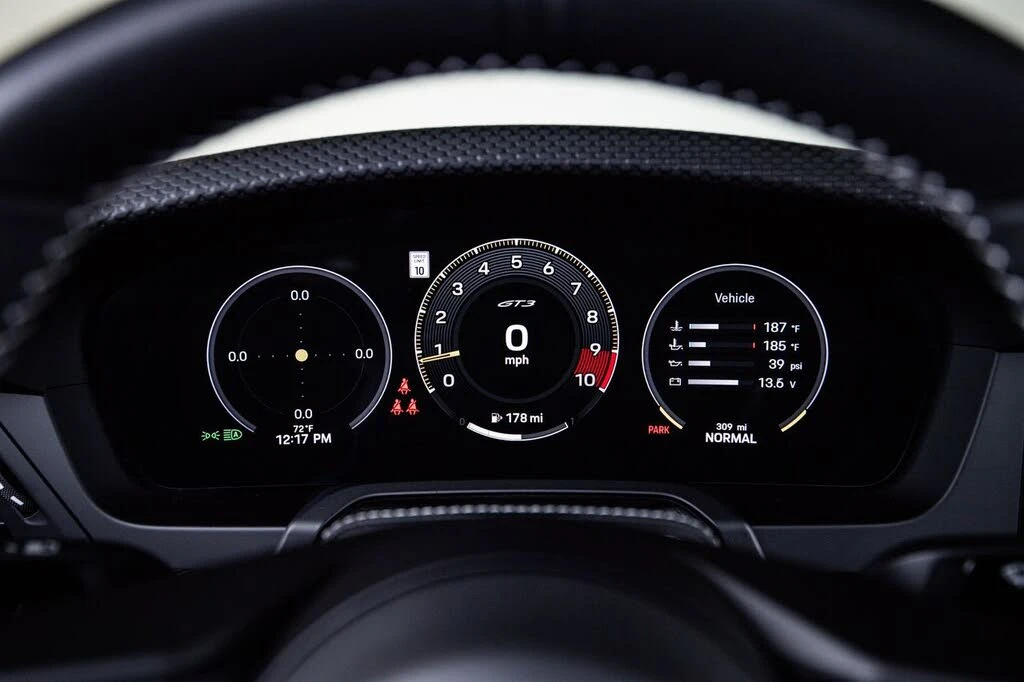 2026 Porsche 992 GT3 - Image 15 of 29