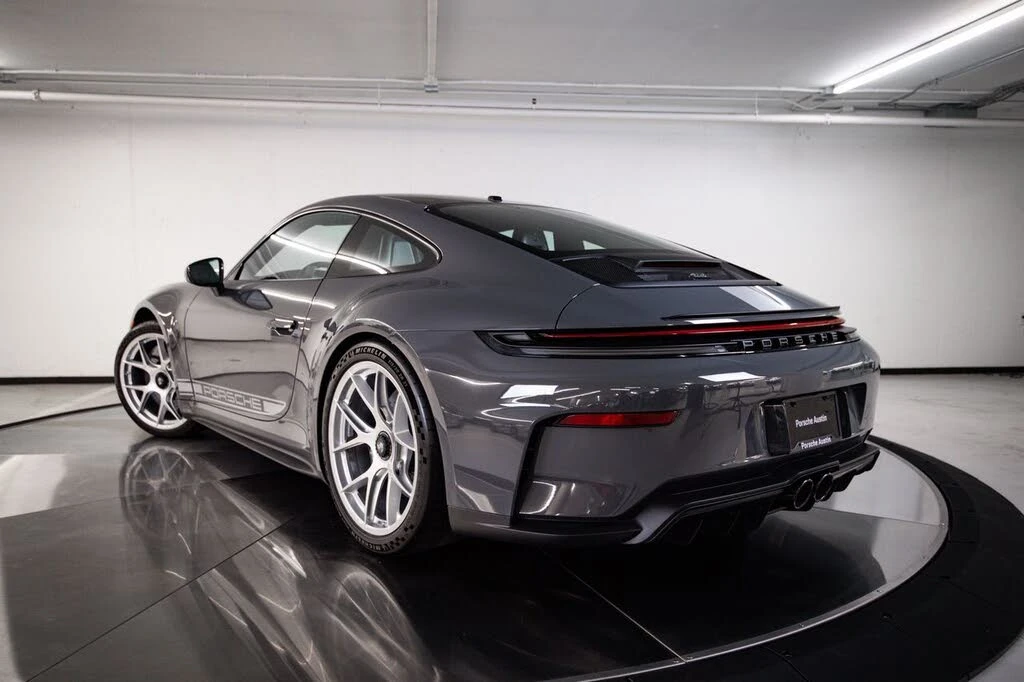 2026 Porsche 992 GT3 - Image 3 of 29