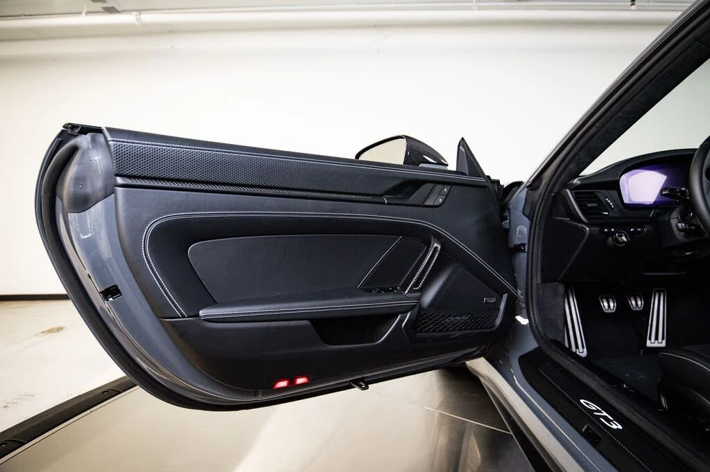 2026 Porsche 992 GT3 - Image 23 of 29
