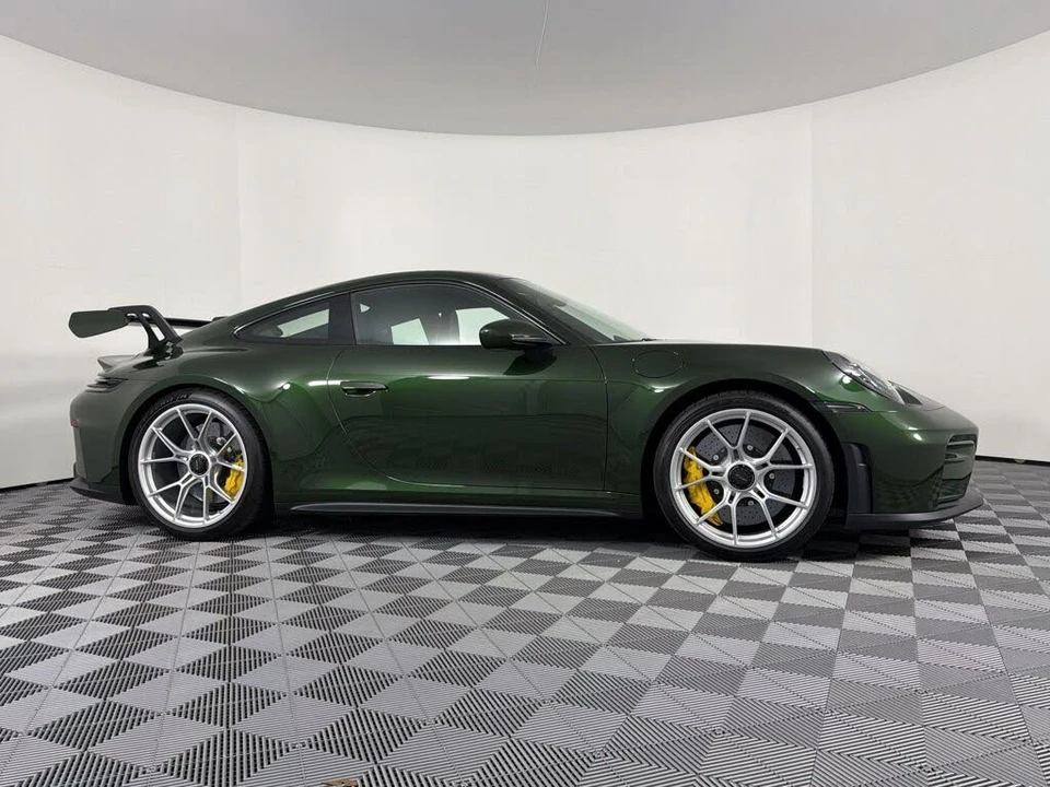 2026 Porsche 992 GT3 - Image 8 of 27