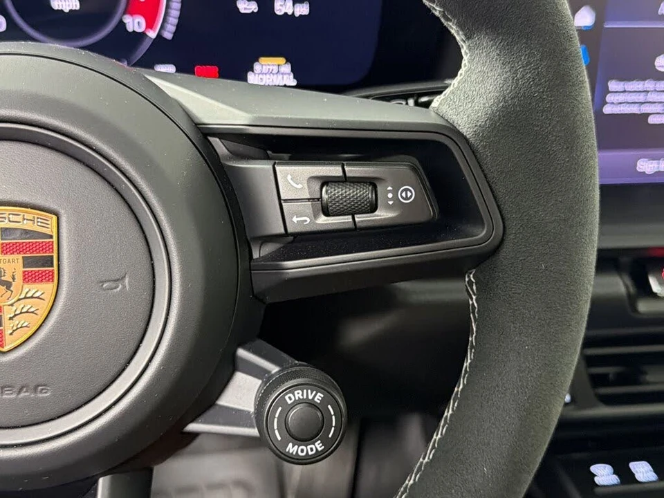 2026 Porsche 992 GT3 - Image 18 of 27