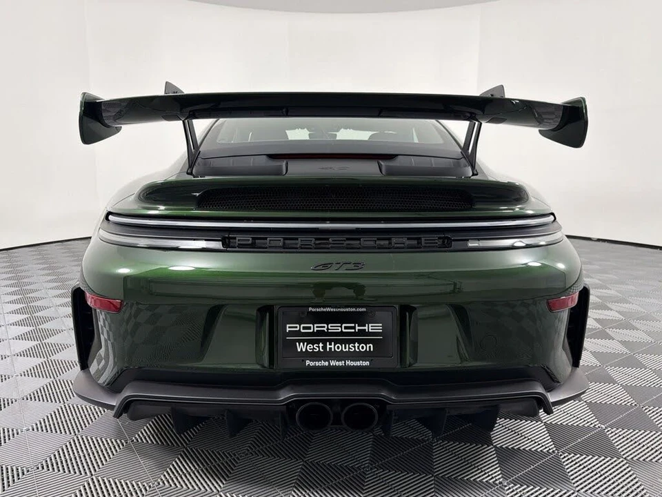 2026 Porsche 992 GT3 - Image 10 of 27