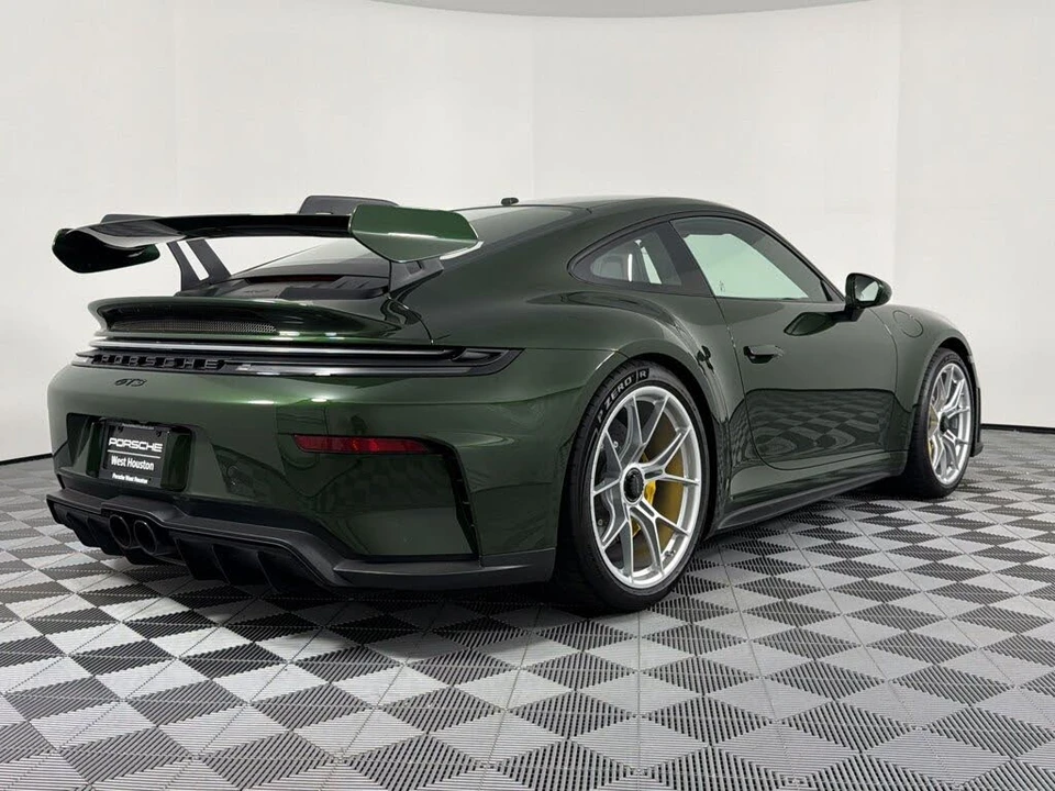 2026 Porsche 992 GT3 - Image 9 of 27