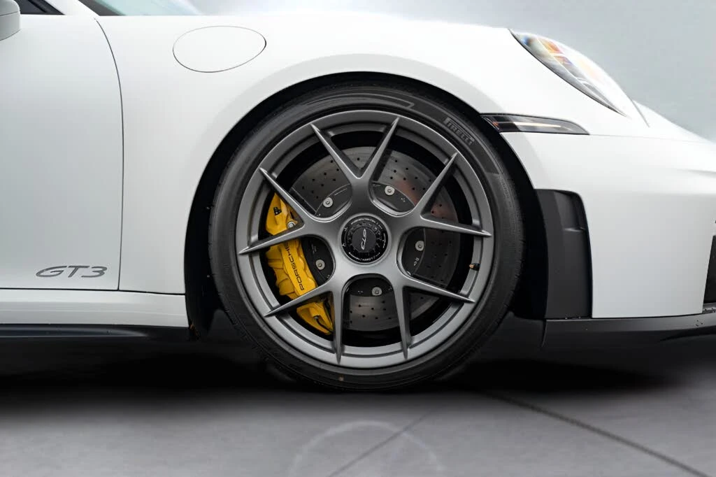 2026 Porsche 992 GT3 - Image 24 of 31