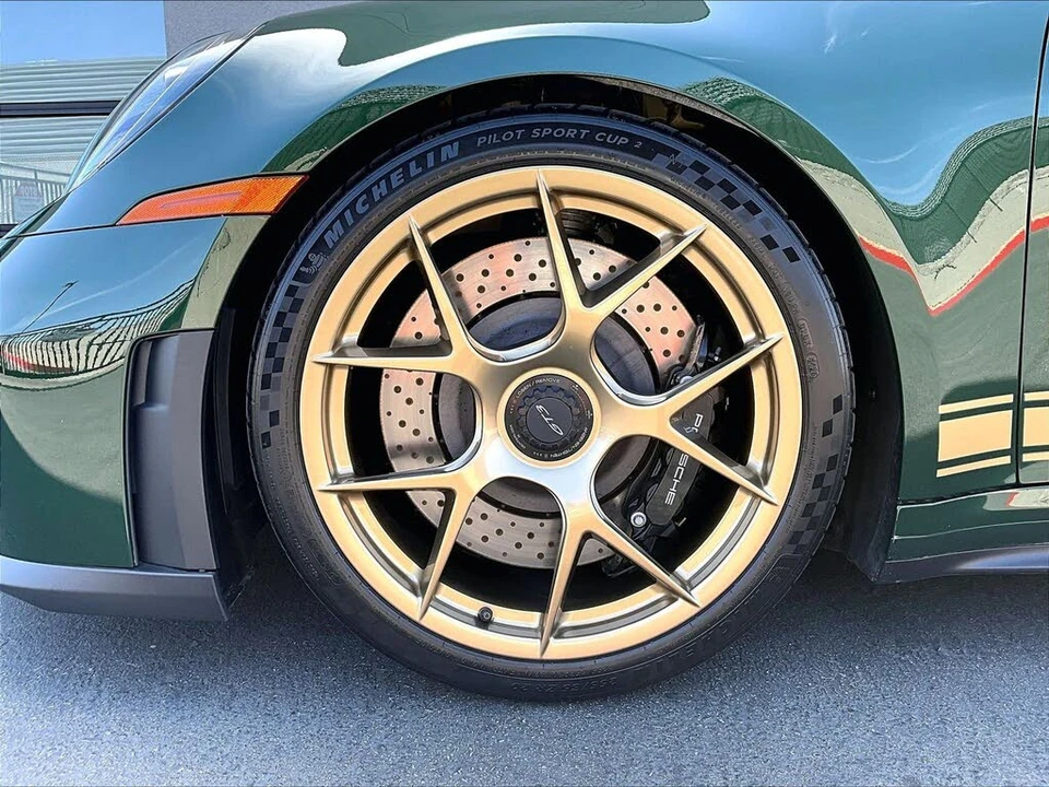 2026 Porsche 992 GT3 - Image 11 of 26