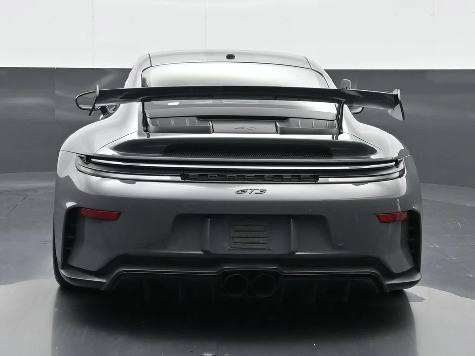 2026 Porsche 992 GT3 - Image 16 of 24