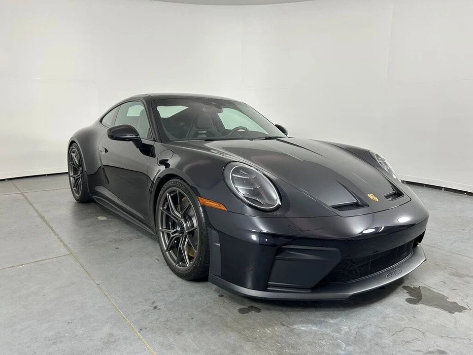 2026 Porsche 992 GT3 - Image 9 of 31