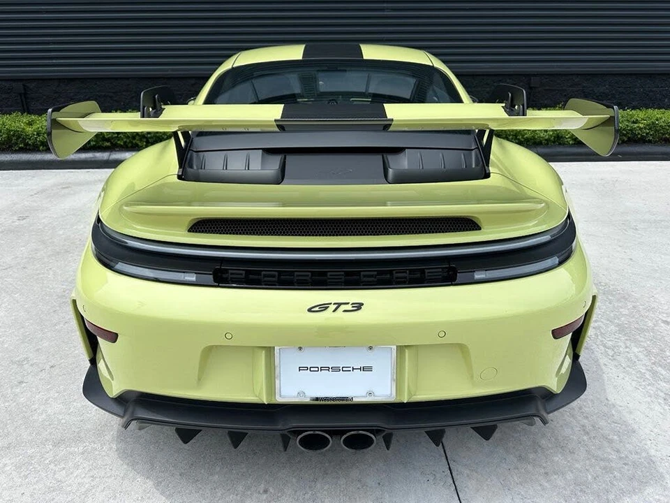 2026 Porsche 992 GT3 - Image 13 of 31