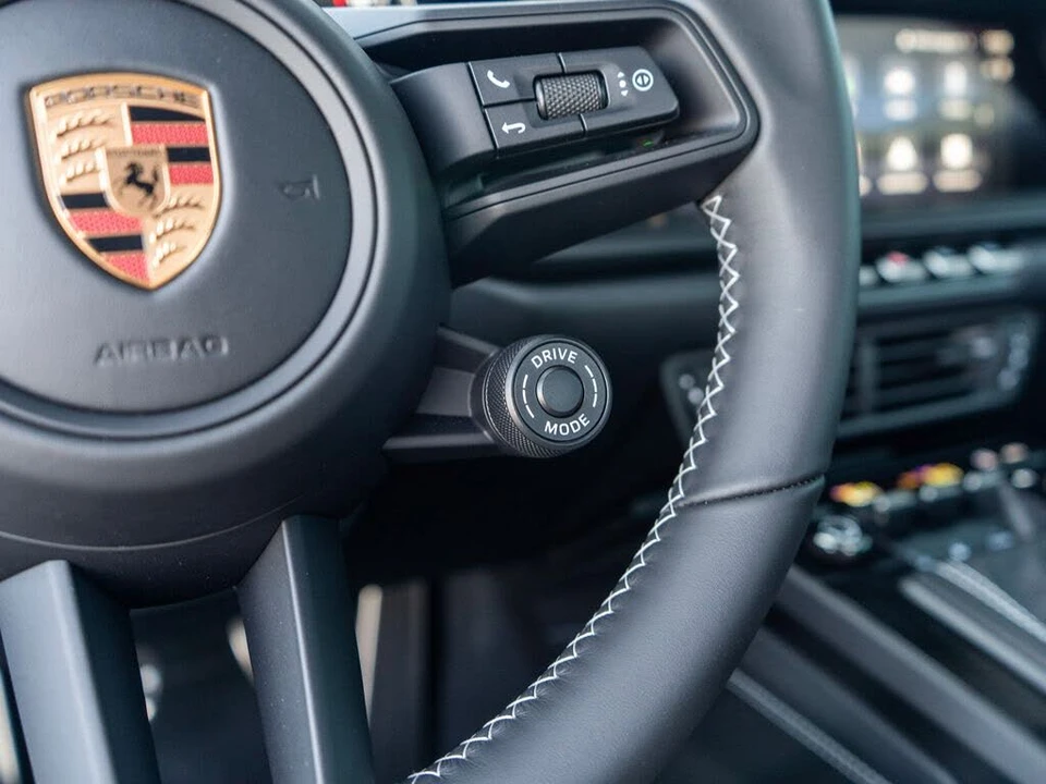 2026 Porsche 992 GT3 - Image 21 of 31