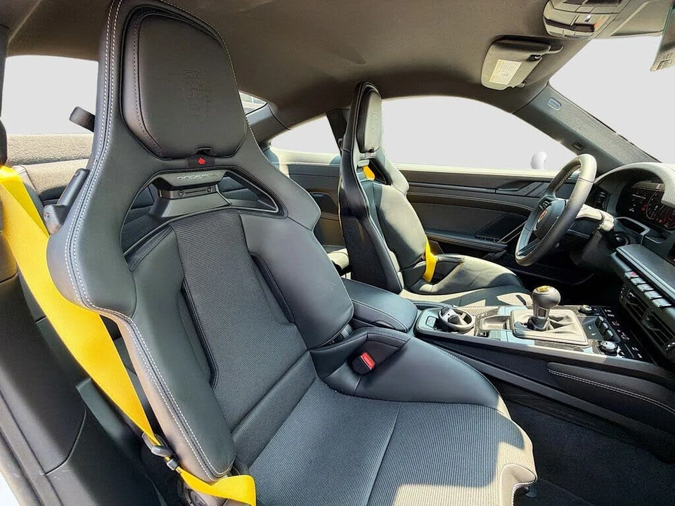 2026 Porsche 992 GT3 - Image 27 of 31