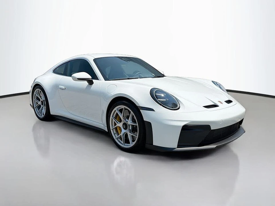 2026 Porsche 992 GT3 - Image 7 of 31