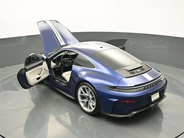 2026 Porsche 992 GT3 - Image 25 of 30