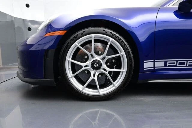 2026 Porsche 992 GT3 - Image 6 of 30