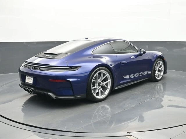 2026 Porsche 992 GT3 - Image 19 of 30