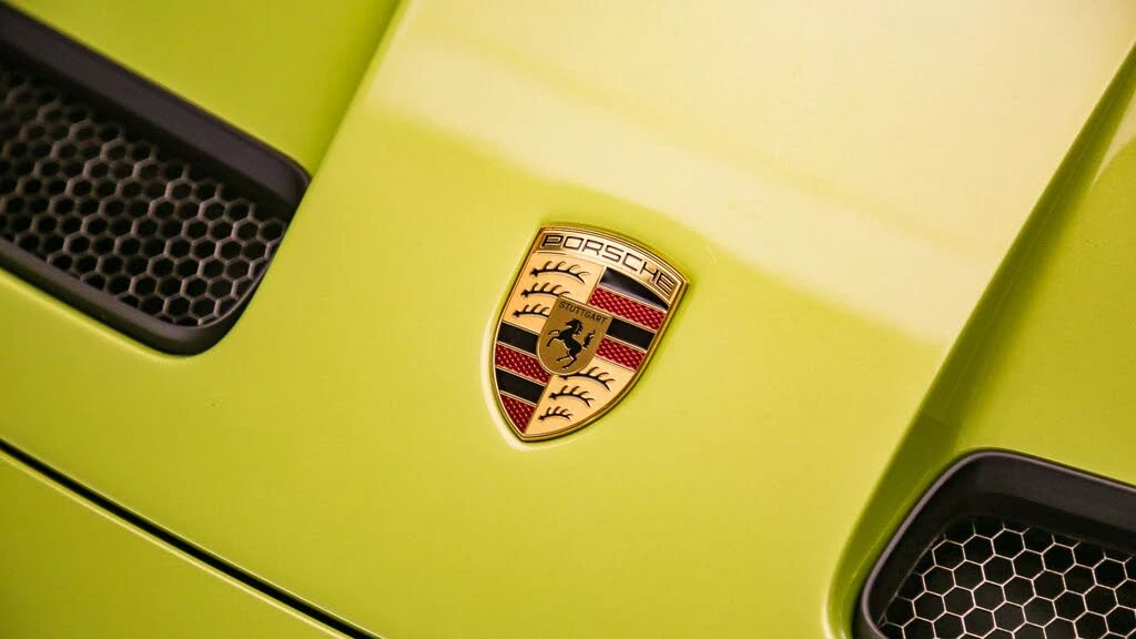 2026 Porsche 992 GT3 - Image 10 of 28