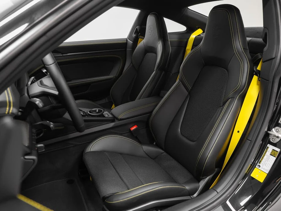 2026 Porsche 992 GT3 - Image 5 of 31