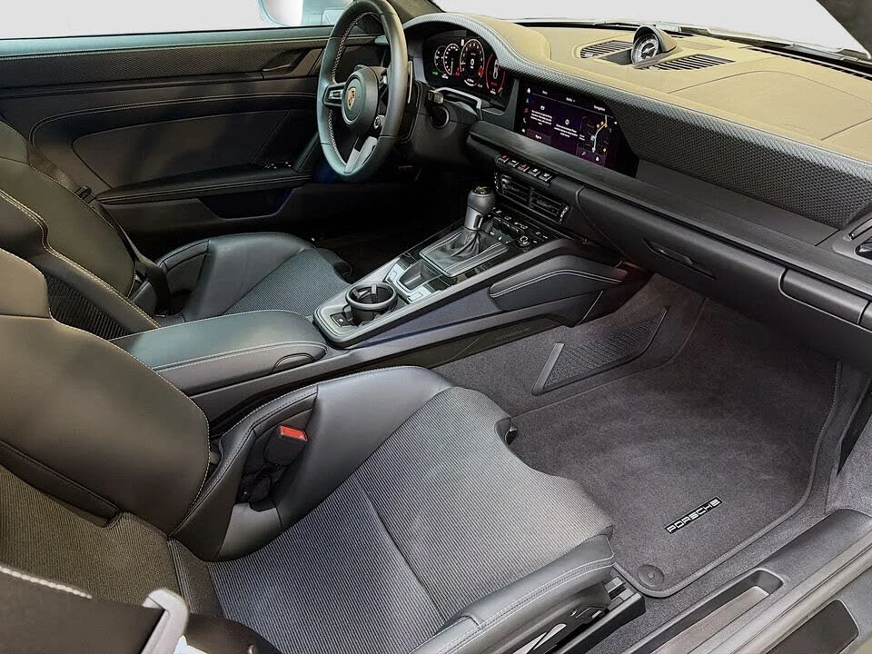 2026 Porsche 992 GT3 - Image 25 of 31