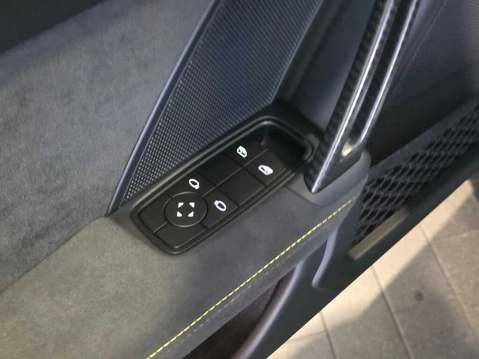 2026 Porsche 992 GT3 - Image 21 of 30
