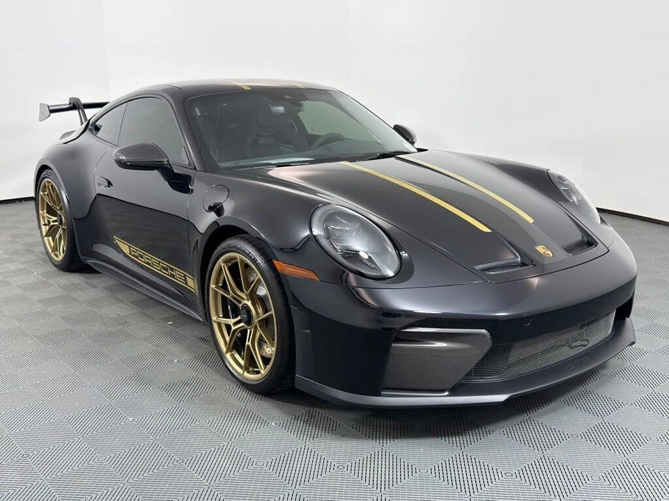 2026 Porsche 992 GT3 - Image 9 of 27