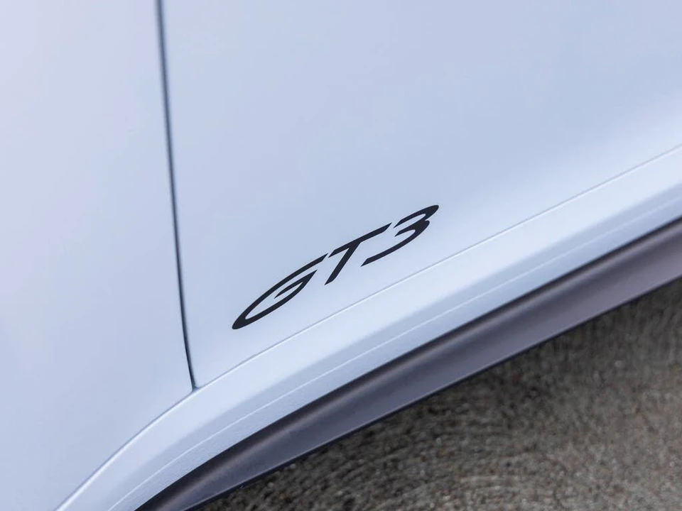 2026 Porsche 992 GT3 - Image 19 of 31