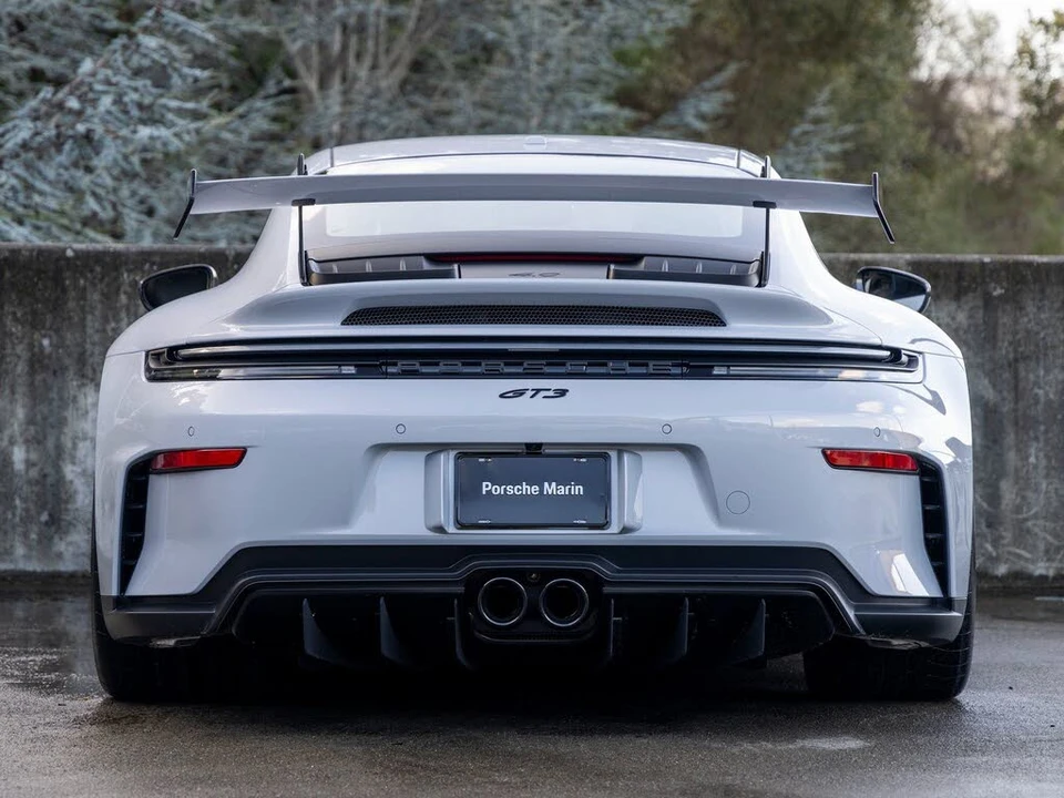 2026 Porsche 992 GT3 - Image 10 of 31