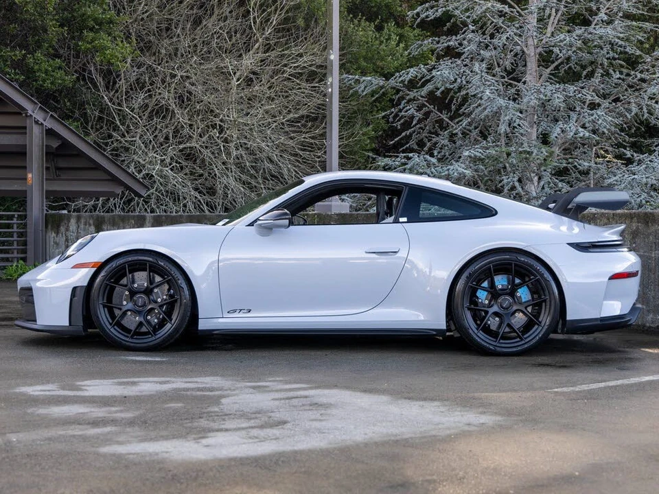 2026 Porsche 992 GT3 - Image 2 of 31