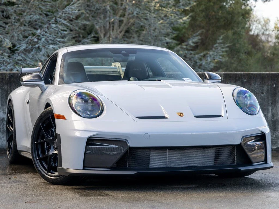 2026 Porsche 992 GT3 - Image 6 of 31