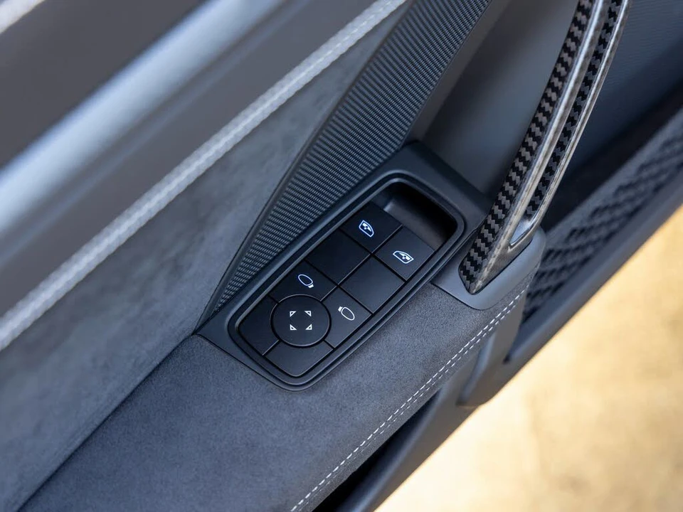2026 Porsche 992 GT3 - Image 29 of 31