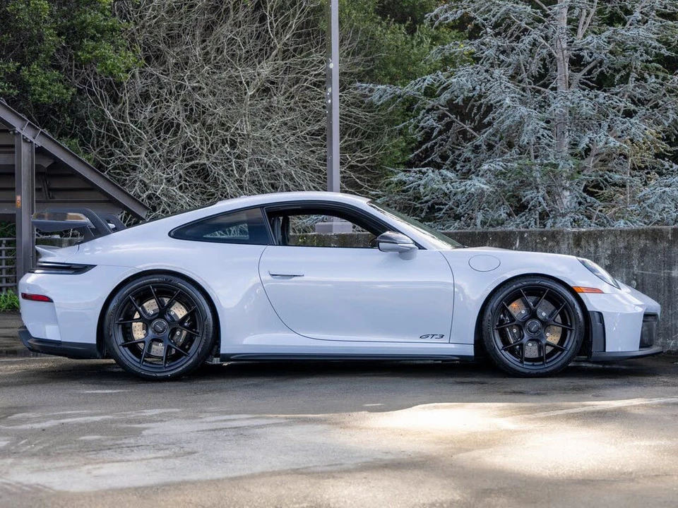 2026 Porsche 992 GT3 - Image 12 of 31