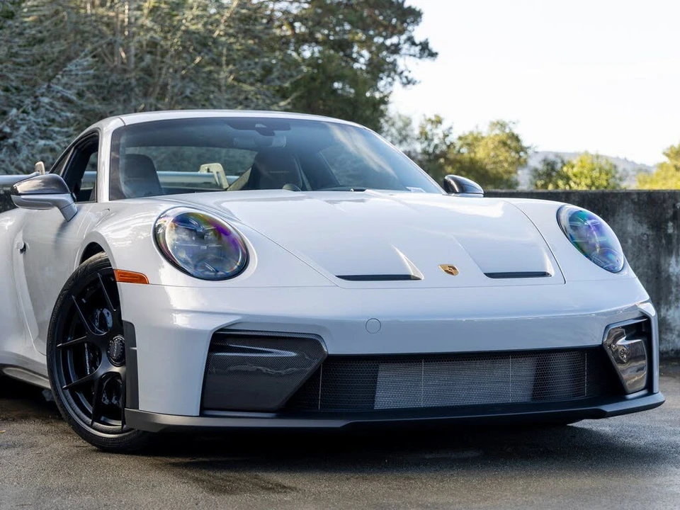 2026 Porsche 992 GT3 - Image 9 of 31