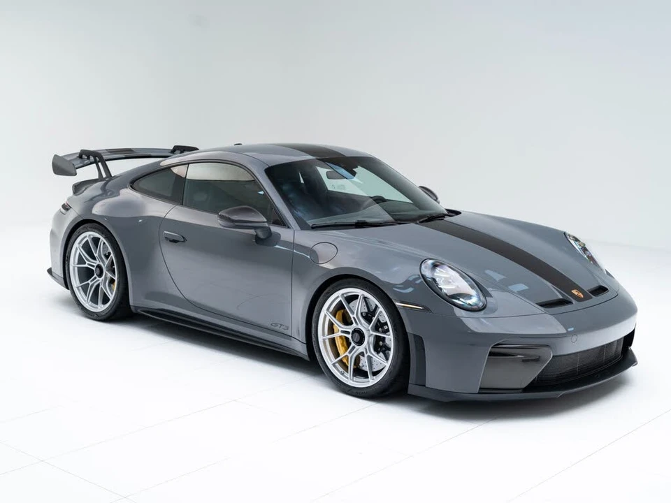 2026 Porsche 992 GT3 - Image 7 of 31