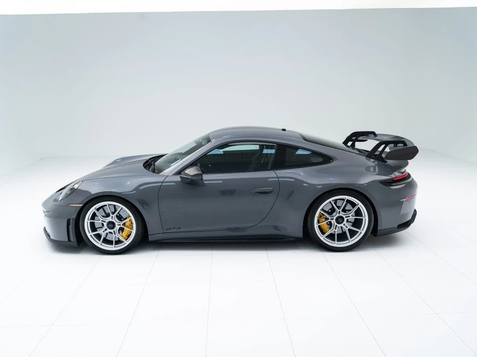 2026 Porsche 992 GT3 - Image 2 of 31