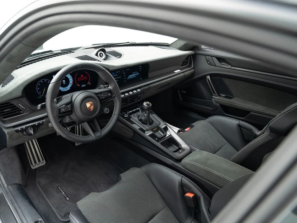 2026 Porsche 992 GT3 - Image 4 of 31