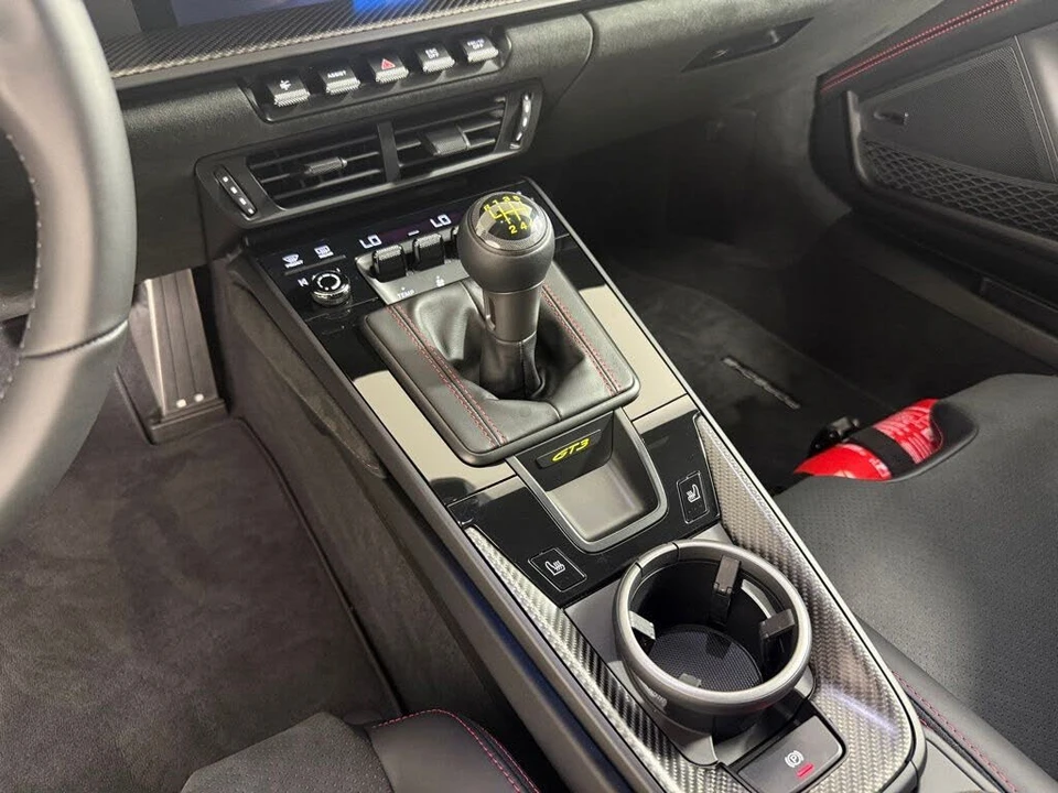 2026 Porsche 992 GT3 - Image 23 of 27