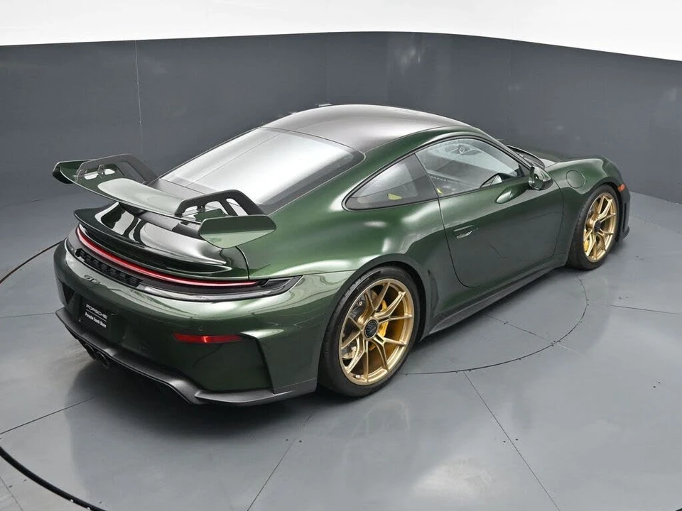2026 Porsche 992 GT3 - Image 18 of 31