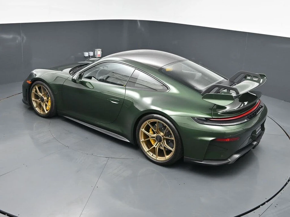 2026 Porsche 992 GT3 - Image 16 of 31