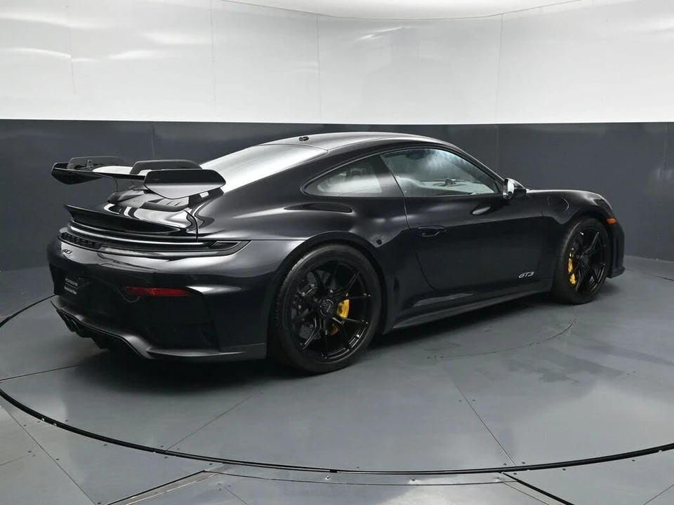 2026 Porsche 992 GT3 - Image 13 of 31