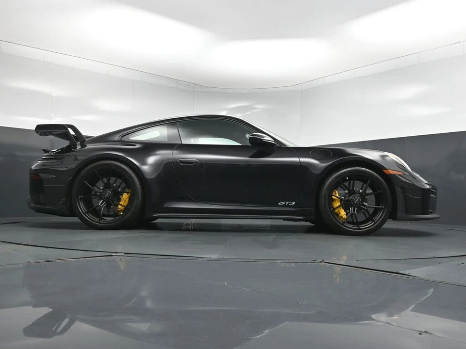 2026 Porsche 992 GT3 - Image 30 of 31